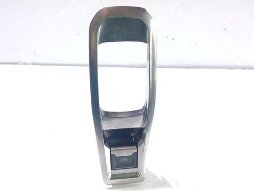 Used Electric handbrake PEUGEOT 3008 II SUV (MC_, MR_, MJ_, M4_) 1.6 PureTech 180 (M45GFR, M45GFU) (181 hp) 17921309