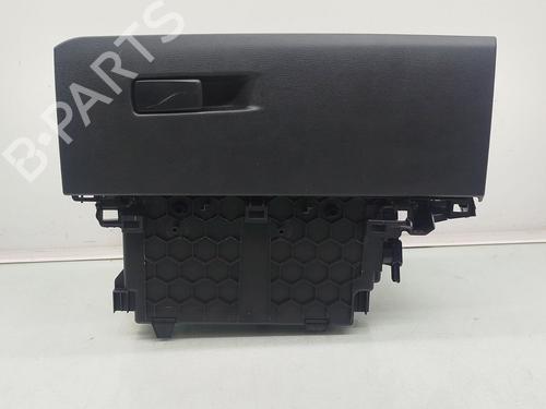 Used Glove box BMW X1 (F48) sDrive 18 d (150 hp) 29544581