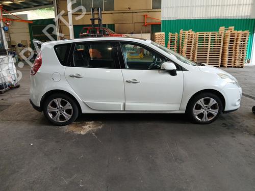 Left front window switch RENAULT SCÉNIC III (JZ0/1_) 1.6 dCi (JZ00, JZ12) | BP32258984I27 