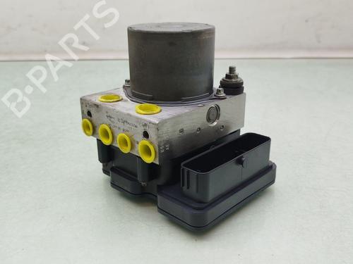 abs-pump-jaguar-f-pace-x761-2015-38444055 main image