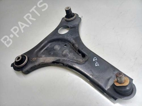 Used Right front suspension arm SMART FORTWO Coupe (453) 1.0 (453.342, 453.343) (71 hp) 9073873