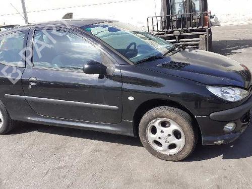 Left mirror PEUGEOT 206 Hatchback (2A/C) 1.4 i | BP7632667C26 