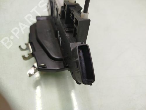 Front right lock NISSAN JUKE (F15) 1.6 DIG-T 4x4 | BP23958289C97 