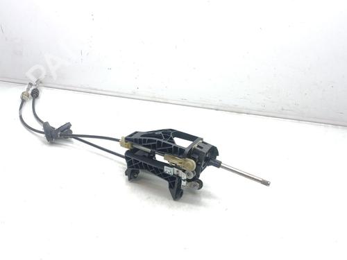Used Gear lever MERCEDES-BENZ VIANO (W639) CDI 2.2 4-matic (639.711, 639.713, 639.811, 639.813,... (150 hp) 28143284
