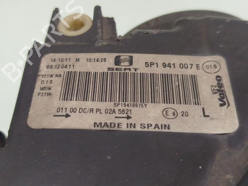 Left headlight SEAT ALTEA XL (5P5, 5P8) 1.6 TDI | BP30637517C28 
