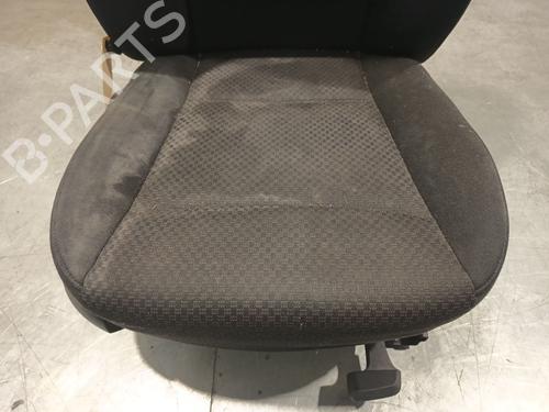 Right front seat BMW X3 (F25) xDrive 20 d | BP35728681C16 - Image 2