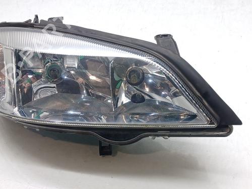 Used Right headlight Right headlight OPEL ASTRA G Hatchback (T98) 1.8 16V (F08, F48) (125 hp) 33843790 33843790