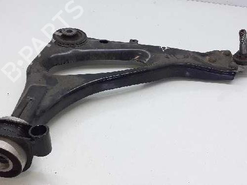 Used Right front suspension arm MERCEDES-BENZ VITO Tourer (W447) [2014-2025]  13047954