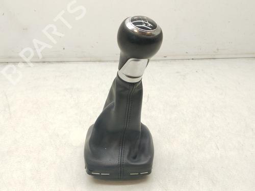Used Shift knob Shift knob AUDI A1 (8X1, 8XK) 1.0 TFSI (95 hp) 40106623 40106623