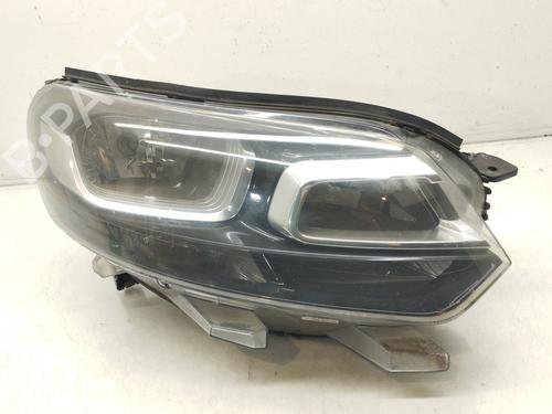 Used Right headlight Right headlight CITROËN JUMPY III Van (V_) 2.0 BlueHDi 120 (122 hp) 35945747 35945747