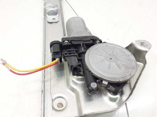 Front left window mechanism SUZUKI GRAND VITARA II (JT, TE, TD) 1.9 DDiS (JB419WD, JB419XD) | BP12595692C22 