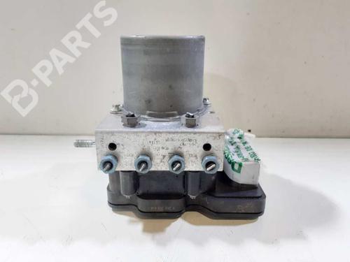 Used ABS pump MERCEDES-BENZ VITO Mixto (Double Cabin) (W447) [2014-2025]  9631638