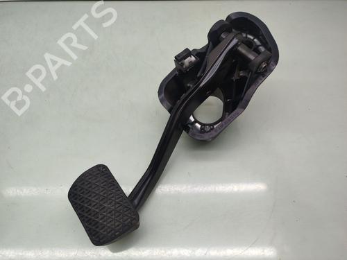 Used Break pedal Break pedal MERCEDES-BENZ C-CLASS (W205) C 200 d (205.001) (160 hp) 33320355 33320355