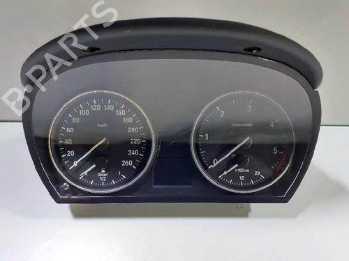 Used Instrument cluster BMW X1 (E84) sDrive 20 d (177 hp) 6825668