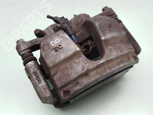 Used Right front brake caliper Right front brake caliper MERCEDES-BENZ GLA (H247) GLA 220 d 4-matic (247.715) (190 hp) 36042470 36042470