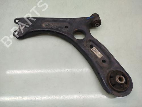 left-front-suspension-arm-hyundai-i30-estate-pde-2017-35950022 main image