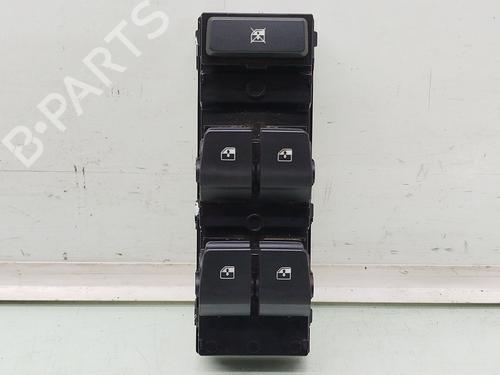 Used Left front window switch Left front window switch HYUNDAI i30 Estate (PDE) 1.6 CRDi (110 hp) 35950039 35950039