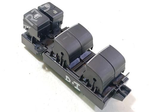 Pulsantiera anteriore sinistra Pulsantiera anteriore sinistra TOYOTA COROLLA Hatchback (_E21_, _EA1_, _EH1_) 1.8 Hybrid (ZWE211) (98 hp) 37239424 37239424