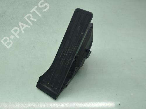 Used Pedal Pedal MERCEDES-BENZ C-CLASS (W205) C 200 d (205.001) (160 hp) 33024160 33024160