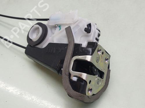 rear-left-lock-toyota-yaris-_p21_-_pa1_-_ph1_-2020-34053418 main image