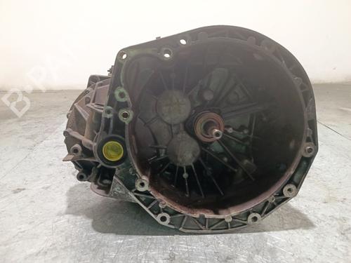 Used Gearbox Gearbox RENAULT TRAFIC II Bus (JL) 1.9 dCI 100 (JL0C, JL0K) (101 hp) 40299529 40299529