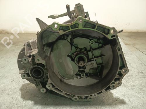 gearbox-opel-astra-j-p10-2009-2010-2011-2012-2013-2014-2015-2016-40299458 main image