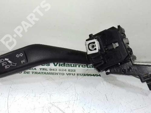 Used Steering column stalk SEAT LEON (1P1) 1.9 TDI (105 hp) 1994306