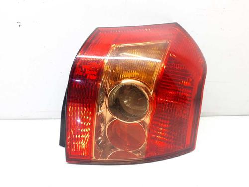 Høyre baklys TOYOTA COROLLA (_E12_) 1.4 VVT-i (ZZE120_, ZZE120R) (97 hp) 7791338