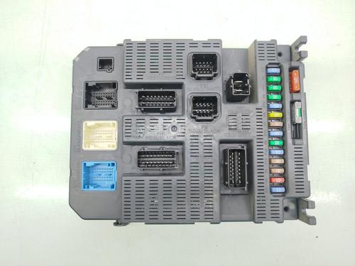 Used Fuse box CITROËN C4 I (LC_) 1.6 16V (109 hp) 28015332