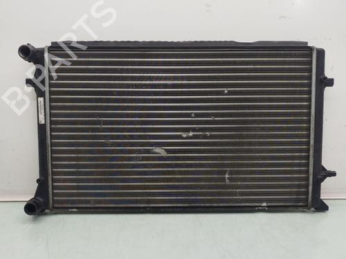 Used Water radiator VW CADDY III Box Body/MPV (2KA, 2KH, 2CA, 2CH) 1.6 (102 hp) 32175668