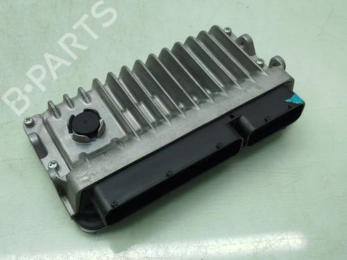 engine-control-unit-ecu-toyota-auris-estate-_e18_-2013-2014-2015-2016-2017-2018-31944885 main image