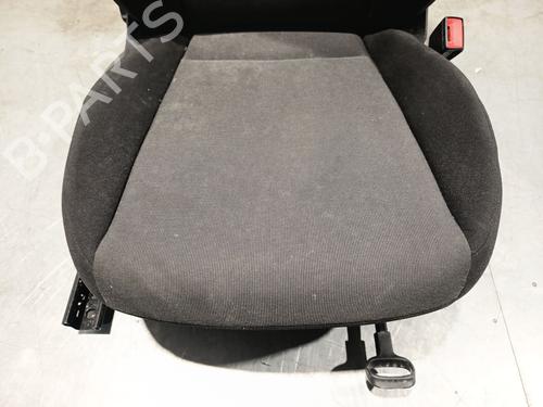 Right front seat SEAT IBIZA V (KJ1, KJG) 1.0 MPi | BP35751222C16 - Image 2