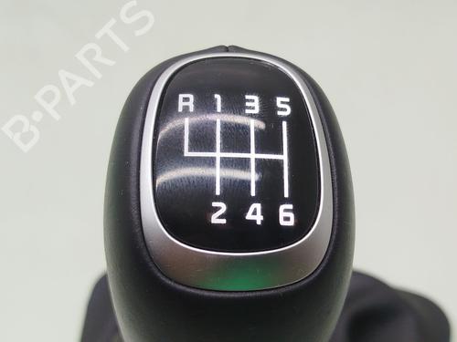 Shift knob KIA STONIC (YB) 1.0 T-GDi | BP38409873I34 - Image 2