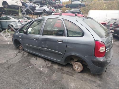 Fuse box CITROËN XSARA PICASSO (N68) 1.6 HDi | BP23075772E1 