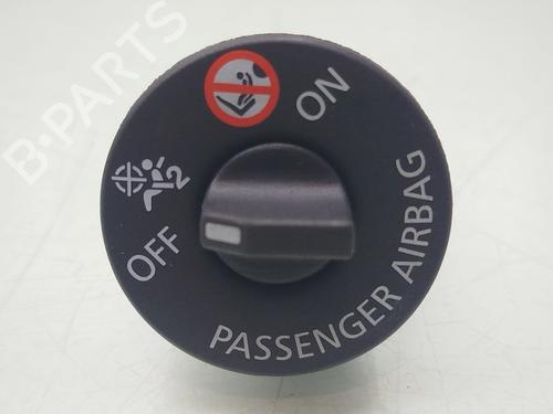 Kombi Kontakt / Stilkkontakt RENAULT CLIO IV (BH_) 0.9 TCe 90 (BHNF, BHMA, BHMH, BHJK, BHJR) (90 hp) 24306292