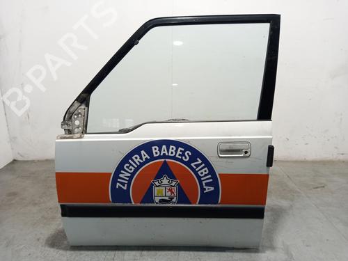 Puerta delantera izquierda SUZUKI VITARA (ET, TA, TD) 1.6 i 16V All-wheel Drive (ET, TA02, SE416) (97 hp) 31354144
