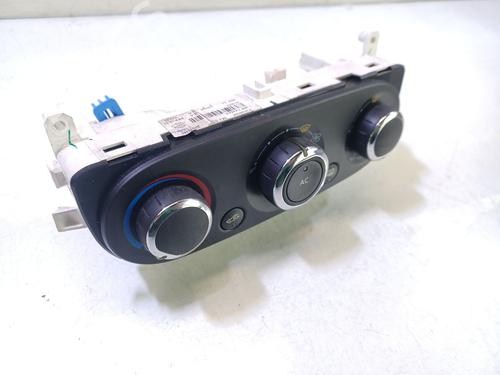 Used Climate control RENAULT CLIO IV (BH_) [2012-2021]  17127479