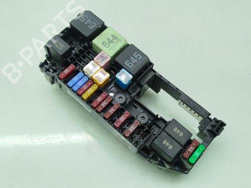 Used Fuse box Fuse box SEAT IBIZA V (KJ1, KJG) 1.0 MPi (80 hp) 35751243 35751243