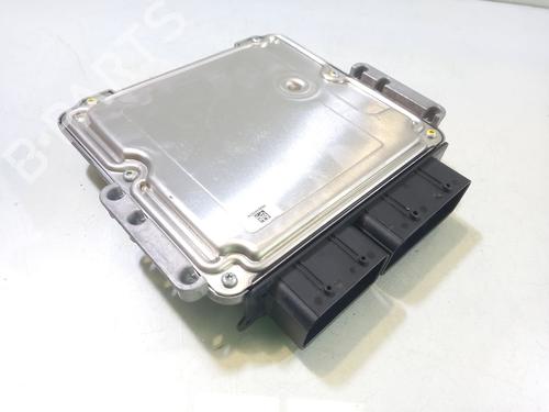 Used Engine control unit (ECU) PEUGEOT 3008 II SUV (MC_, MR_, MJ_, M4_) 1.6 PureTech 180 (M45GFR, M45GFU) (181 hp) 17921292