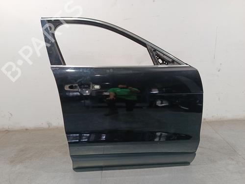right-front-door-jaguar-f-pace-x761-2015-36321972 main image