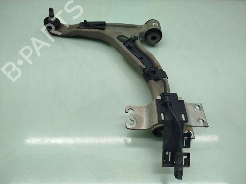 Left front suspension arm MERCEDES-BENZ GLA-CLASS (X156) GLA 220 CDI 4-matic (156.905) A1563300100
