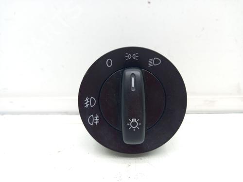 Used Headlight switch VW CADDY III Box Body/MPV (2KA, 2KH, 2CA, 2CH) 1.6 TDI (75 hp) 22980699