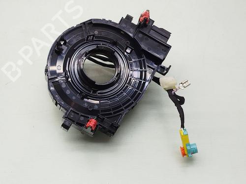 Used Squib airbag Squib airbag TOYOTA COROLLA Hatchback (_E21_, _EA1_, _EH1_) 2.0 Hybrid (MZEH12) (180 hp) 34629824 34629824