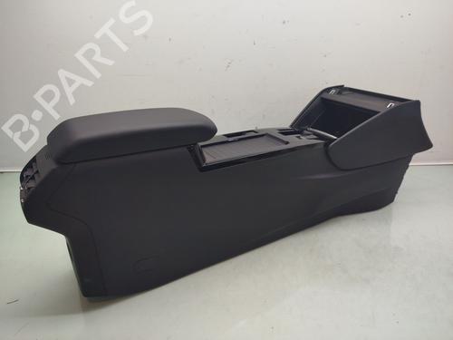 Used Armrest / Center console CITROËN C4 III (BA_, BB_, BC_) 1.5 BlueHDi 130 (BBYHZB) (131 hp) 29280011