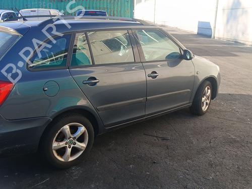 Left headlight SKODA FABIA II Combi (545) 1.6 TDI | BP33243905C28 - Image 7