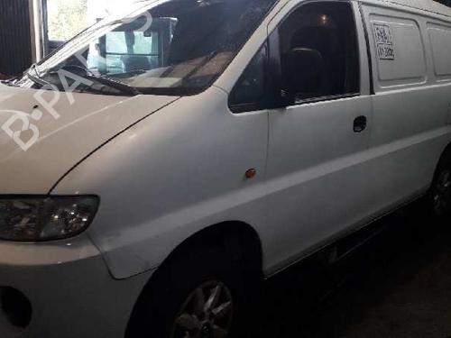Left headlight HYUNDAI H-1 Van (A1) 2.5 TD | BP3139406C28 