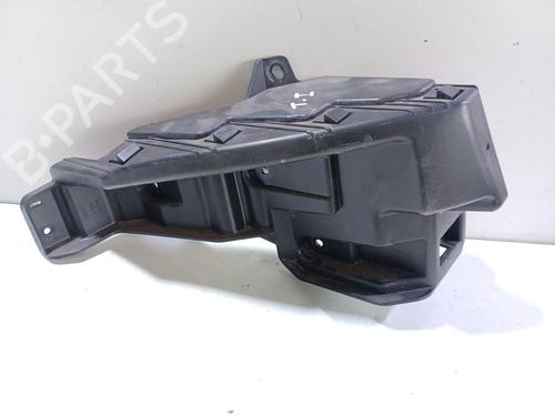 Used Rear bumper bracket Rear bumper bracket MASERATI GRECALE GT Mild Hybrid Q4 (300 hp) 40158385 40158385