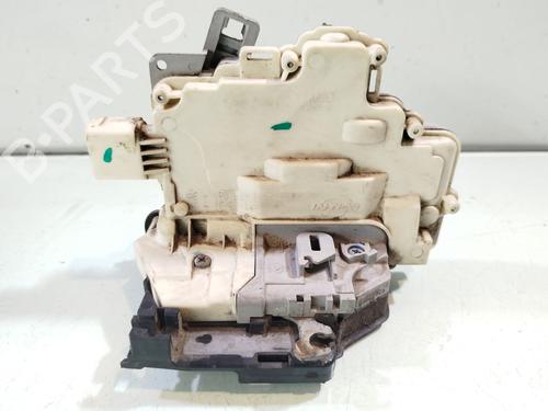 Venstre bagtil lås SEAT LEON (1P1) 2.0 TDI (170 hp) 30287494