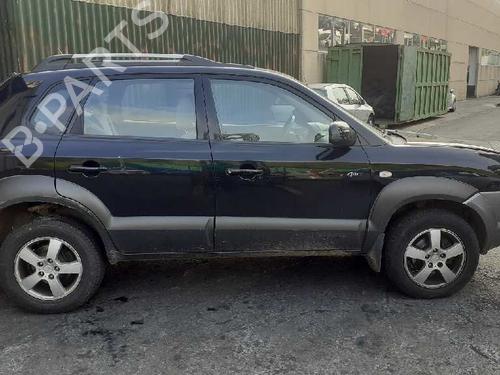 Right mirror HYUNDAI TUCSON (JM) 2.0 CRDi All-wheel Drive | BP16488897C27 