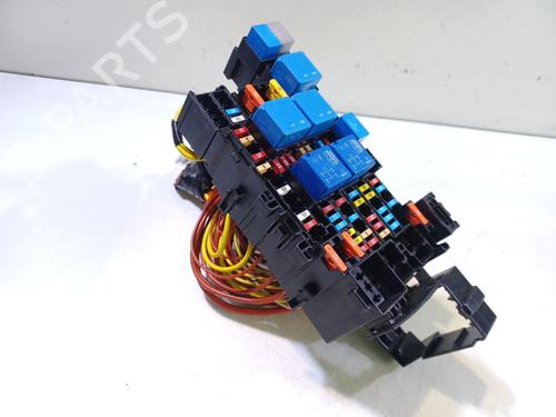 Used Fuse box MERCEDES-BENZ T-CLASS MPV (W420) T 180 CDI (420.833) (116 hp) 18164203